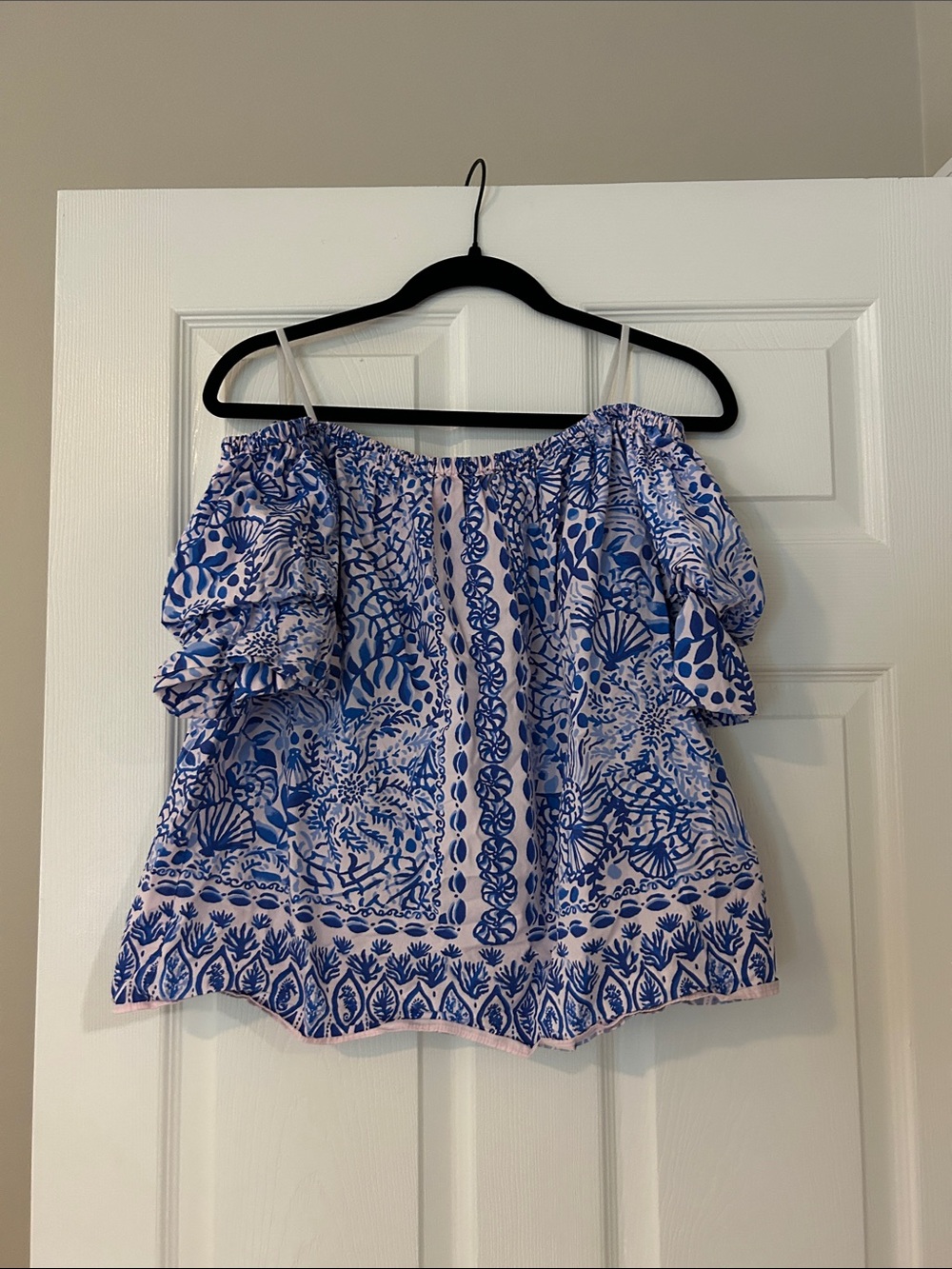 Lilly Pulitzer Blue and White Off-Shoulder Printed Top